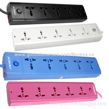 Universal Standard Power Sockets with 5-port Socket Outlet and US Plug, Overload Protector